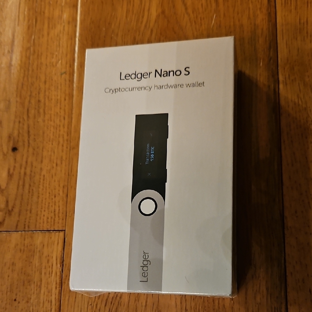Ledger Nano S Cryptocurrency Hardware Wallet